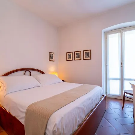 Loppia Secret Mansarda By Wonderful Italy Apartment *