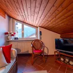 Loppia Secret Mansarda By Wonderful Italy *