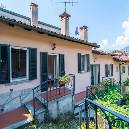 Loppia Secret Mansarda By Wonderful Italy بيلاجيو