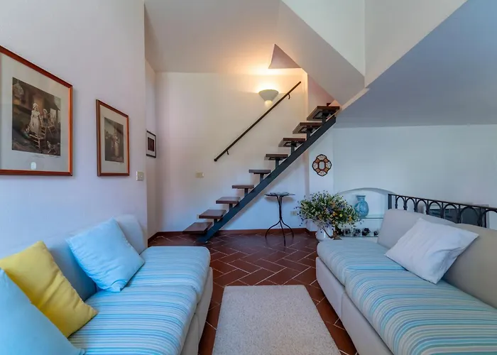 Loppia Secret Mansarda By Wonderful Italy Apartment *