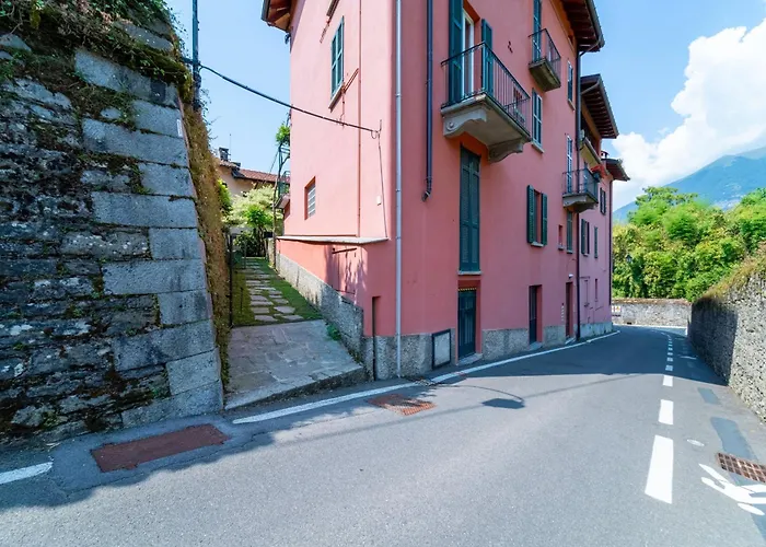 Apartment Loppia Secret Mansarda By Wonderful Italy Bellagio