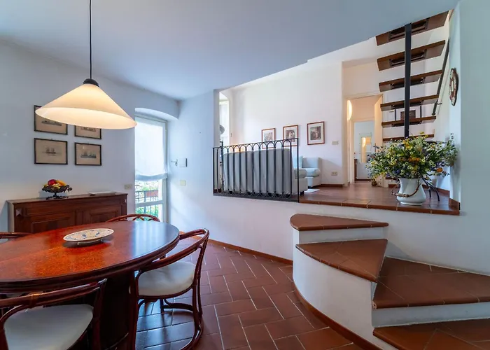 Loppia Secret Mansarda By Wonderful Italy Apartment *