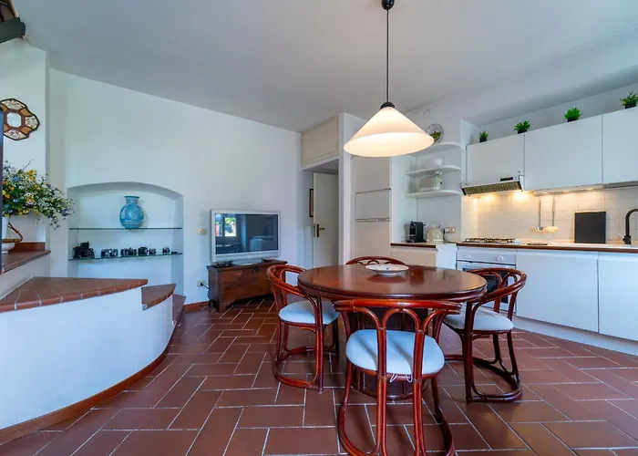 Loppia Secret Mansarda By Wonderful Italy Apartment *